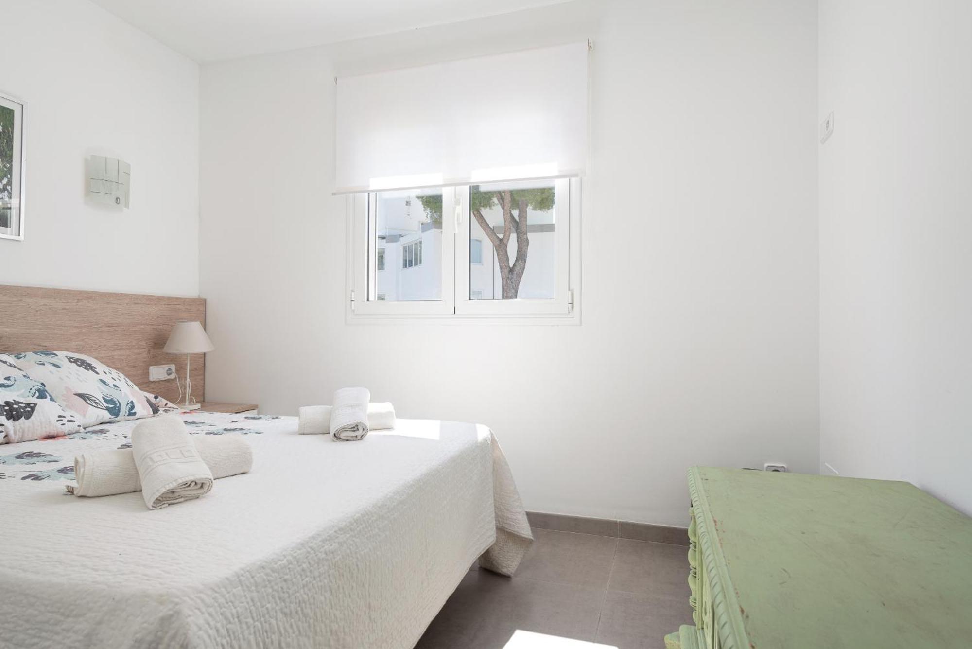 Assimetric, A Solo 50 Metros De La Playa