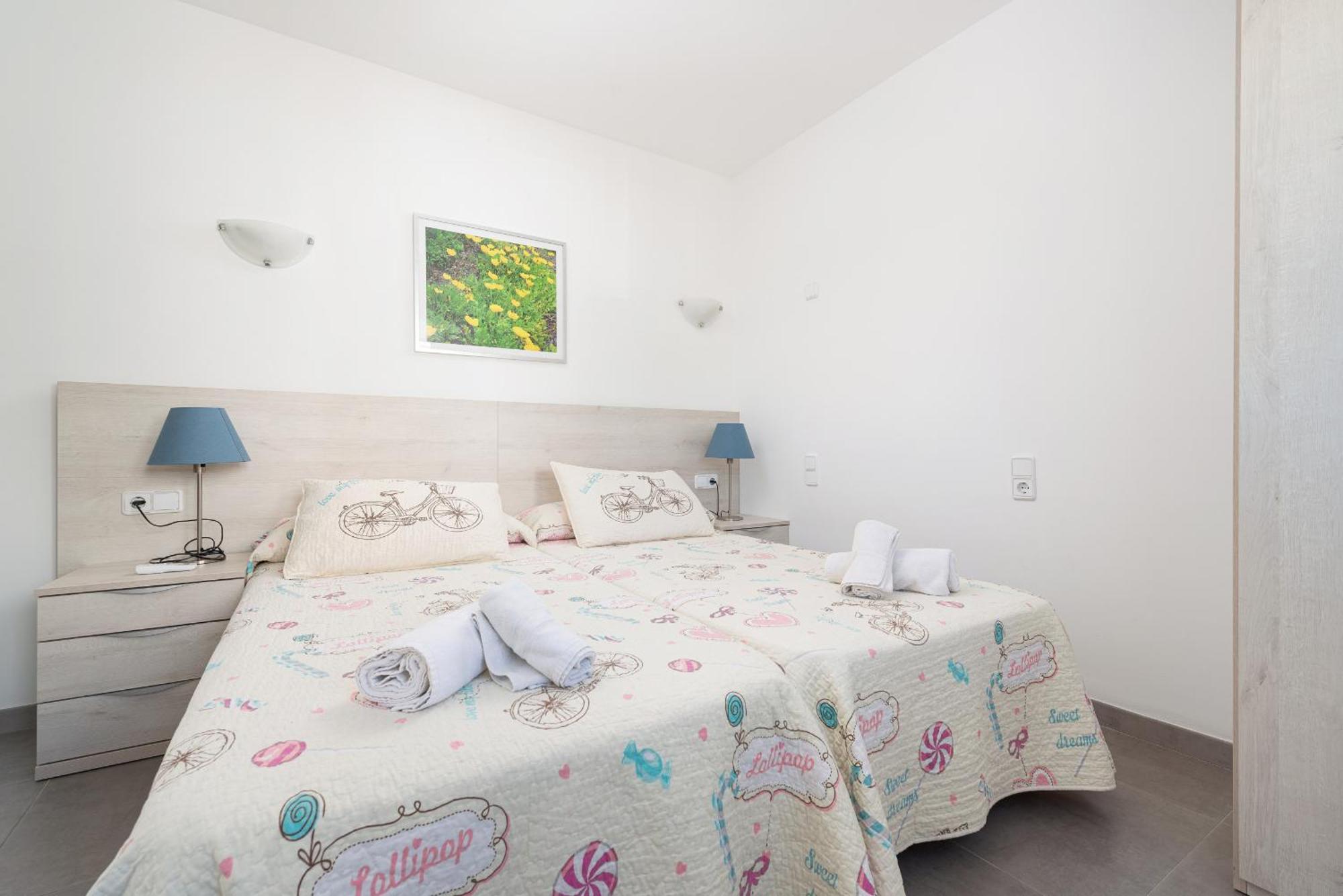 Assimetric, A Solo 50 Metros De La Playa Apartment