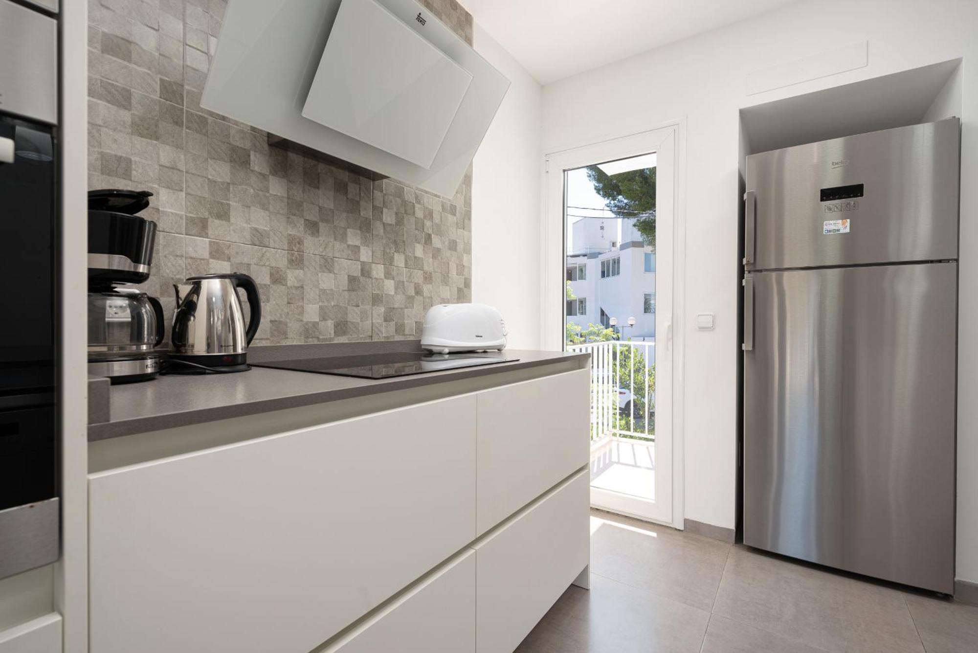 Apartment Assimetric, A Solo 50 Metros De La Playa Alcudia (Mallorca)